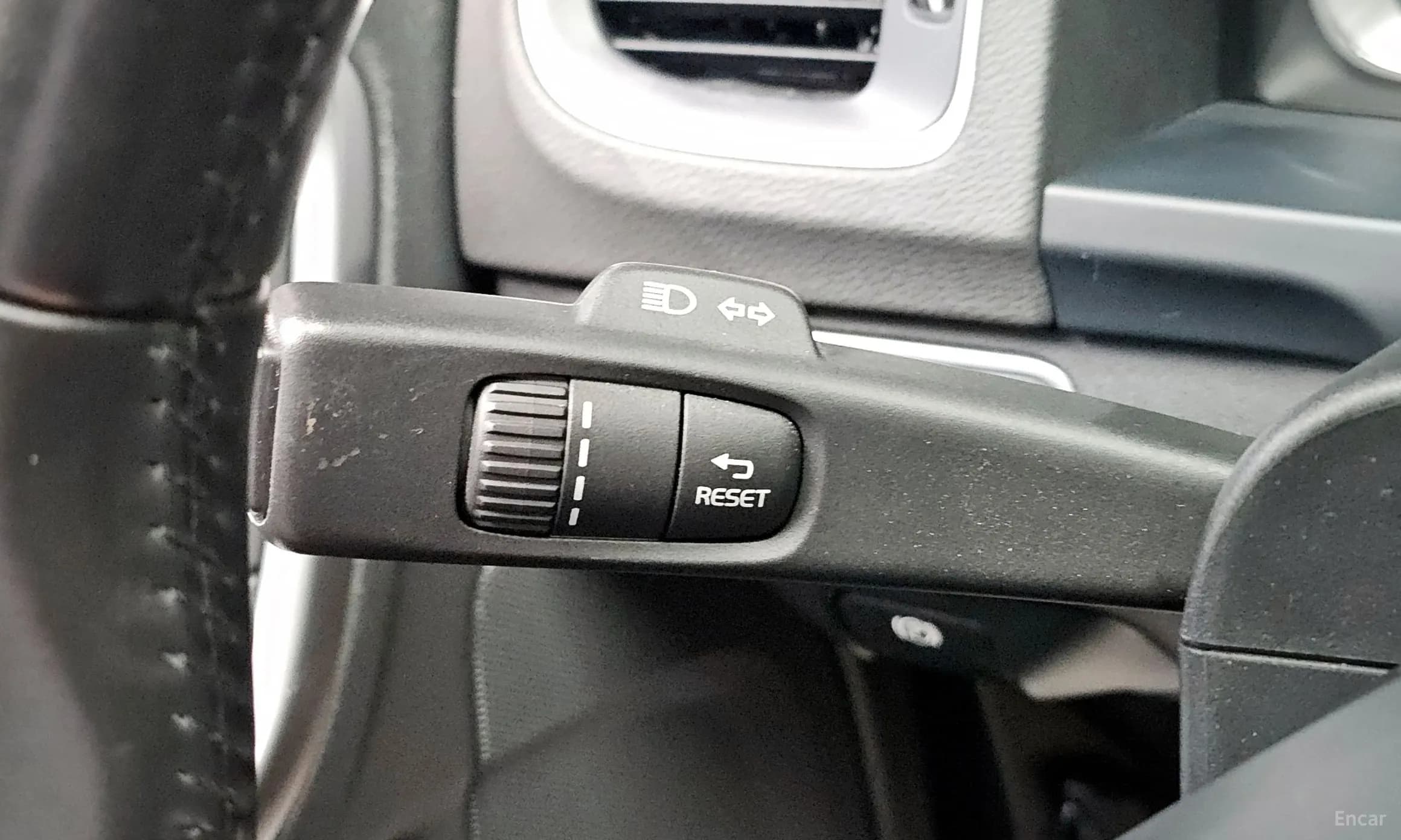 S60