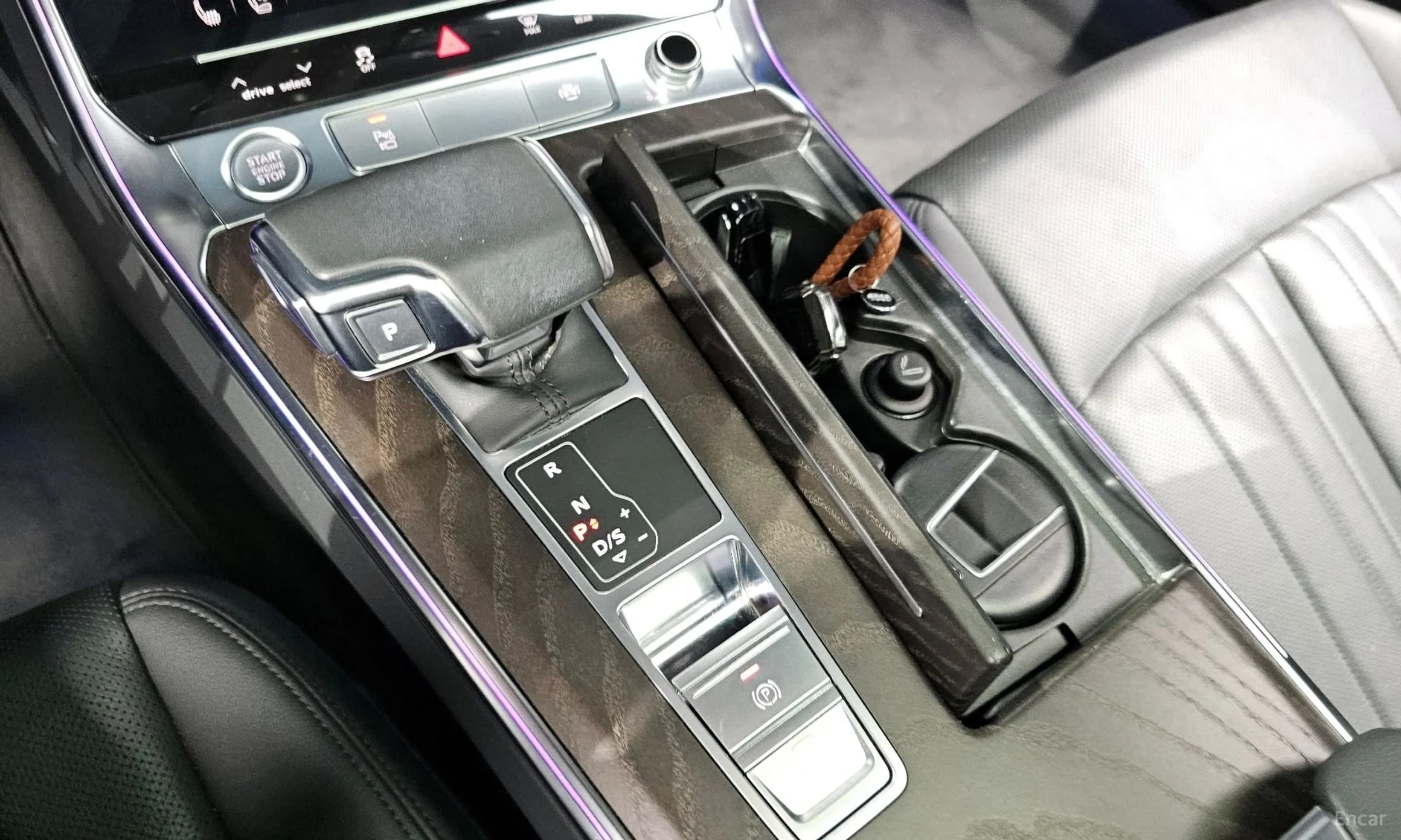A6 (C8)