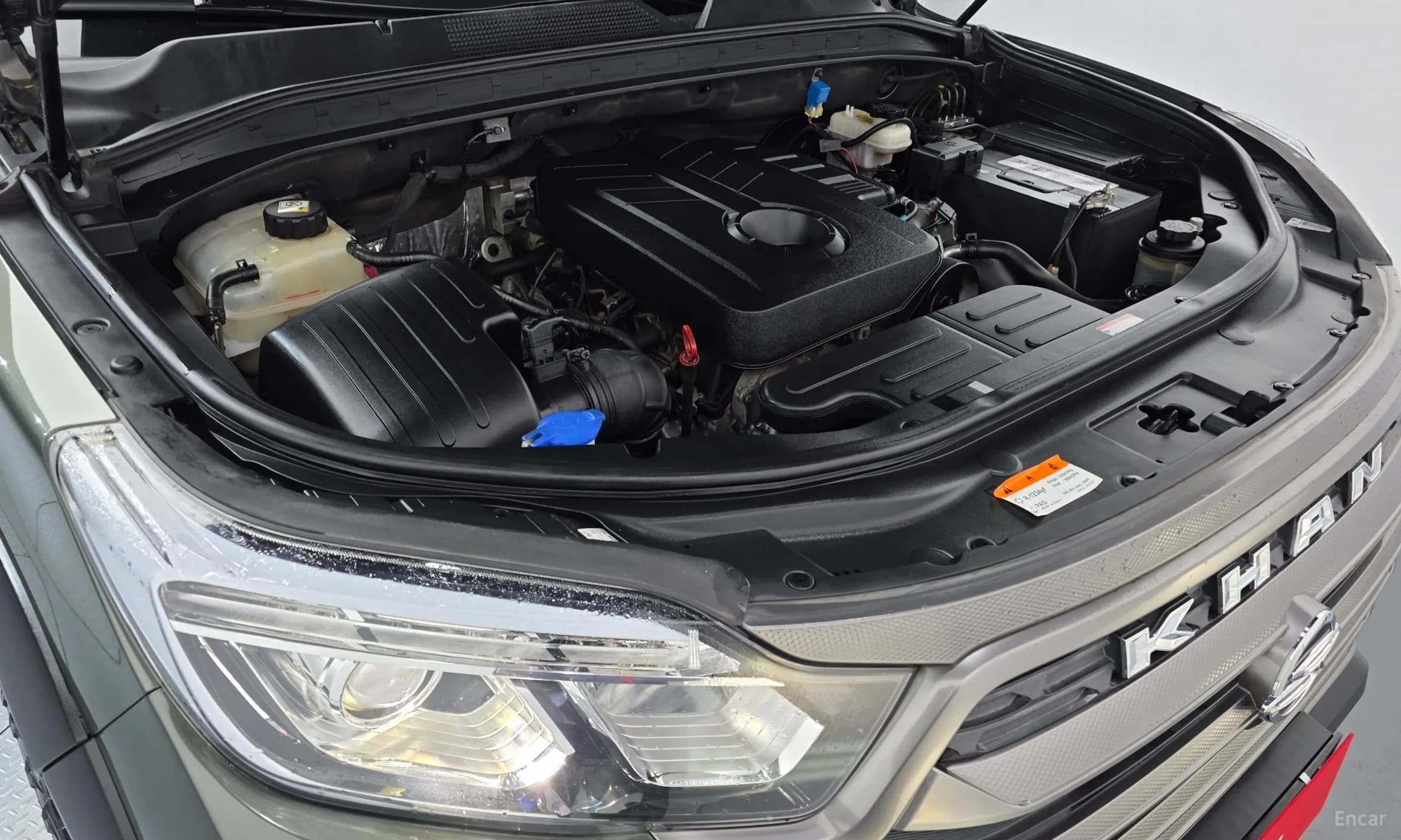 Rexton Sports Khan