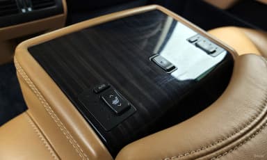 LS460