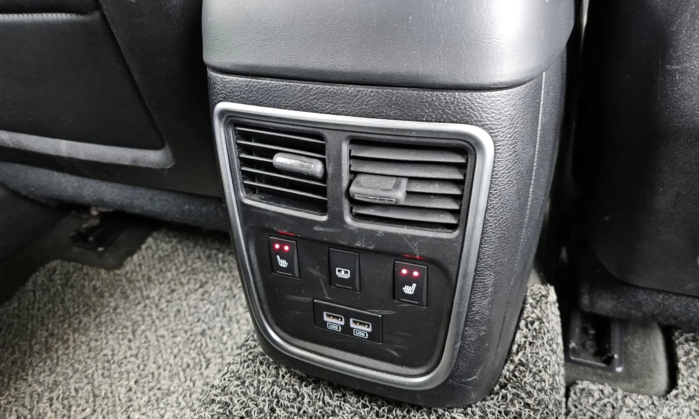 The New 300C