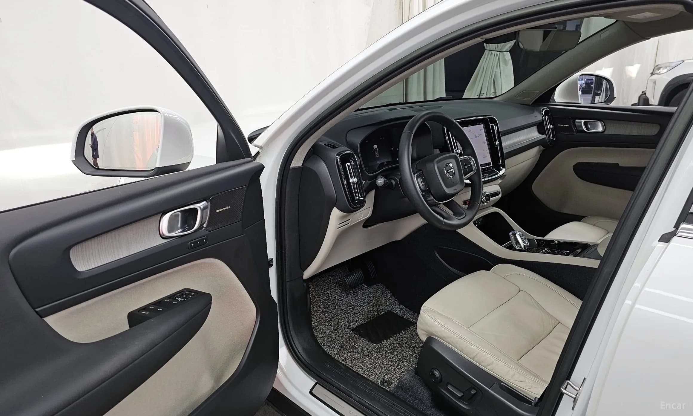 XC40