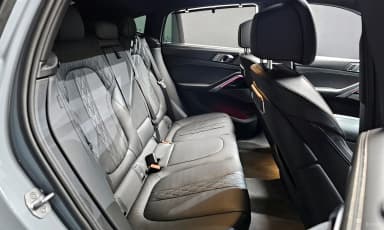 X6 (G06)