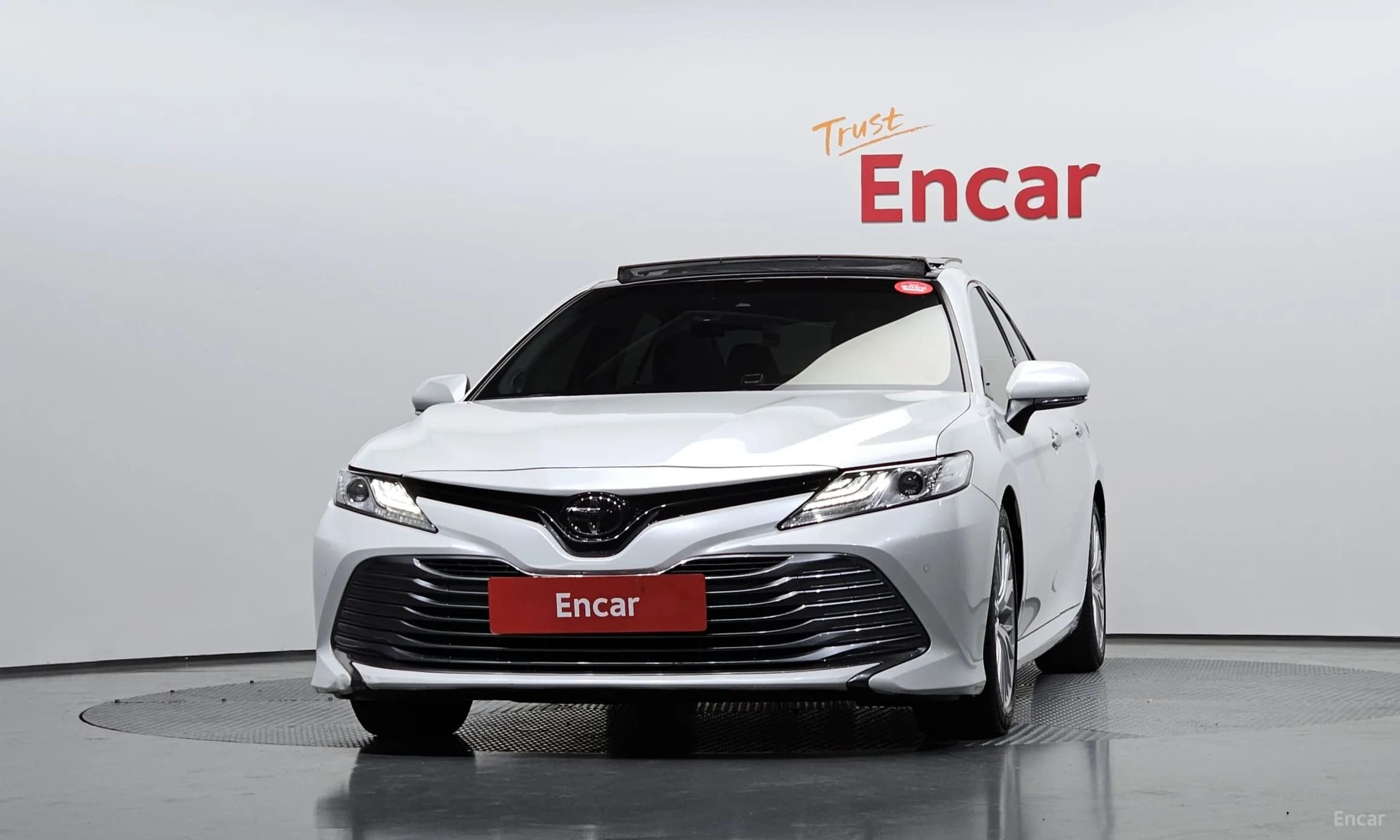 Camry (XV70)