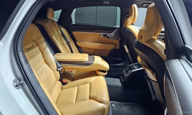 S90