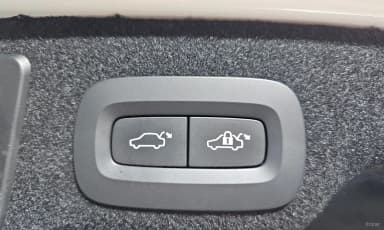 S90