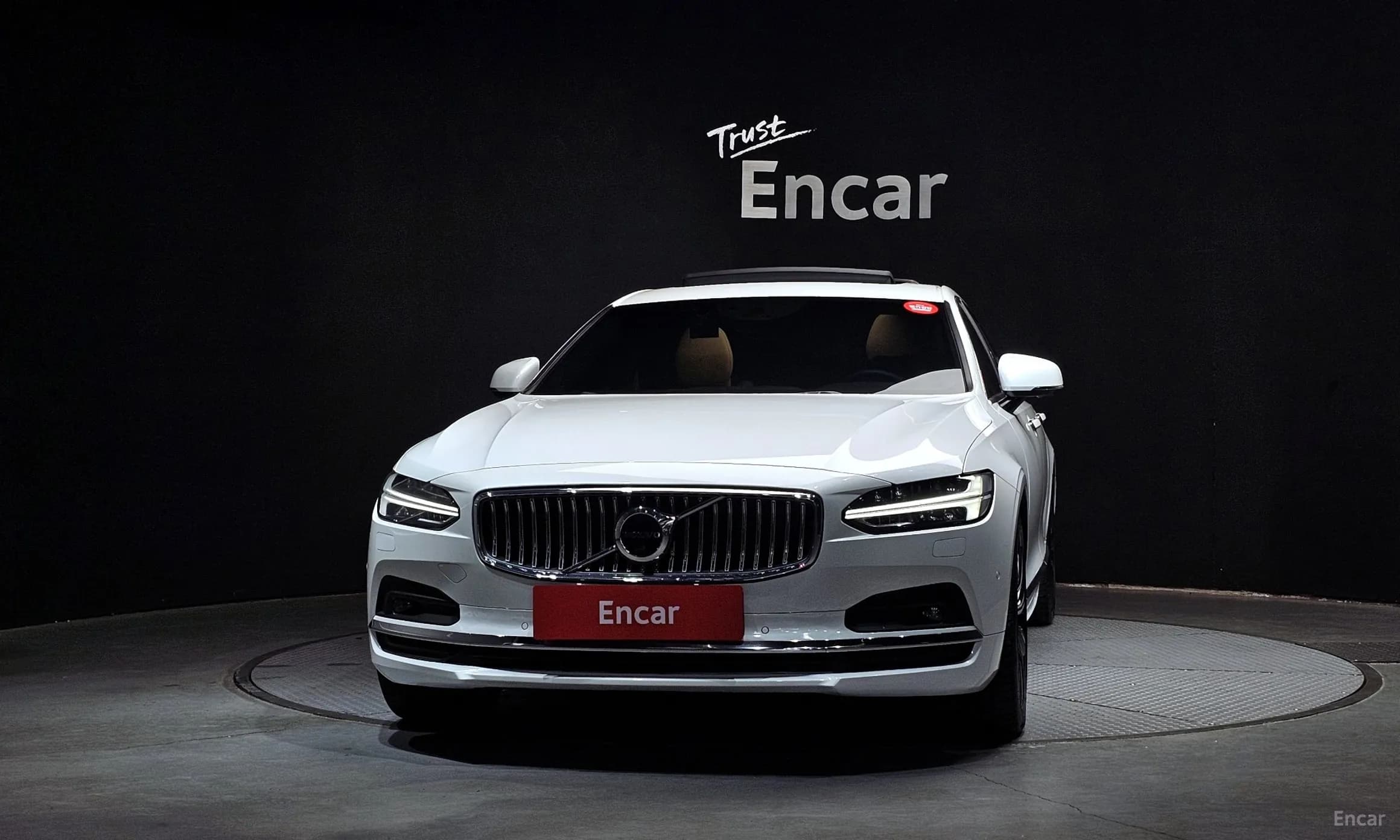 S90