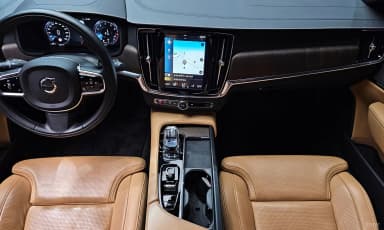 S90