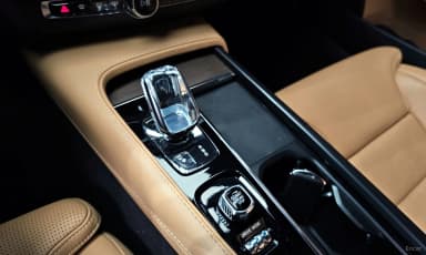 S90