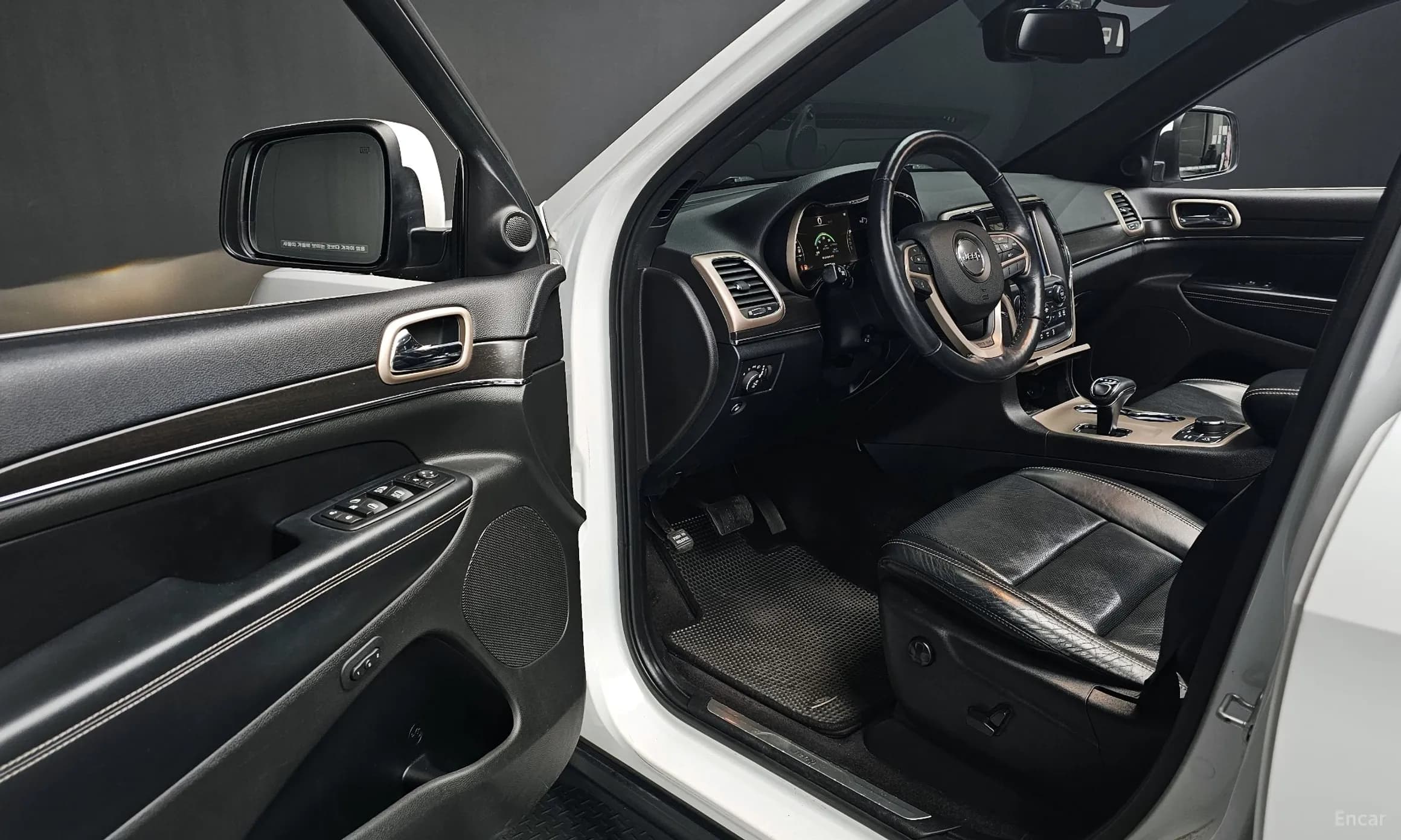 Grand Cherokee