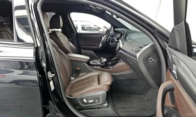 X4 (G02)