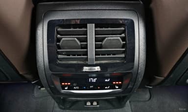 X4 (G02)