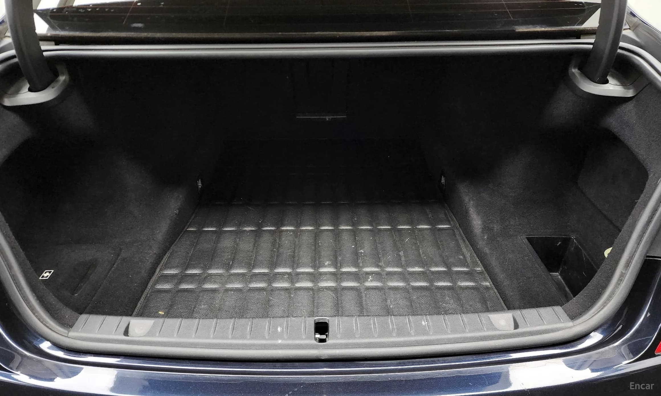 7 Series (G11)