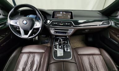 7 Series (G11)