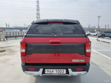 Rexton Sports Khan