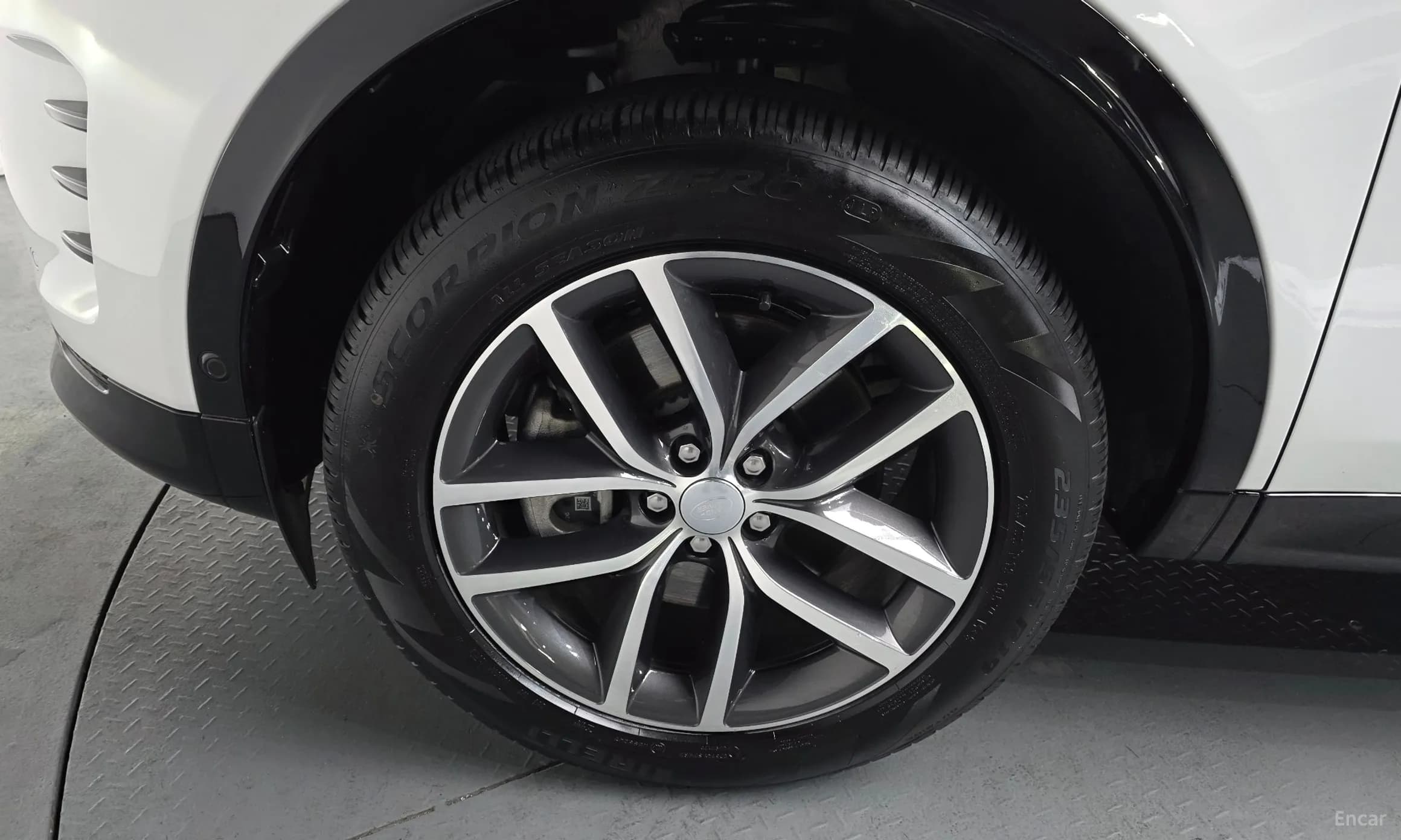 Discovery Sports