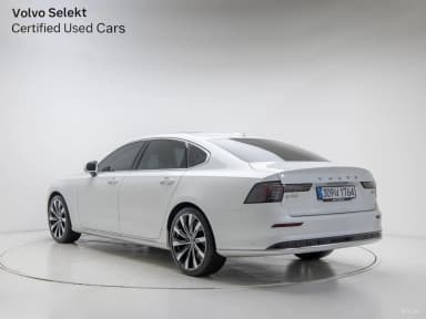 S90