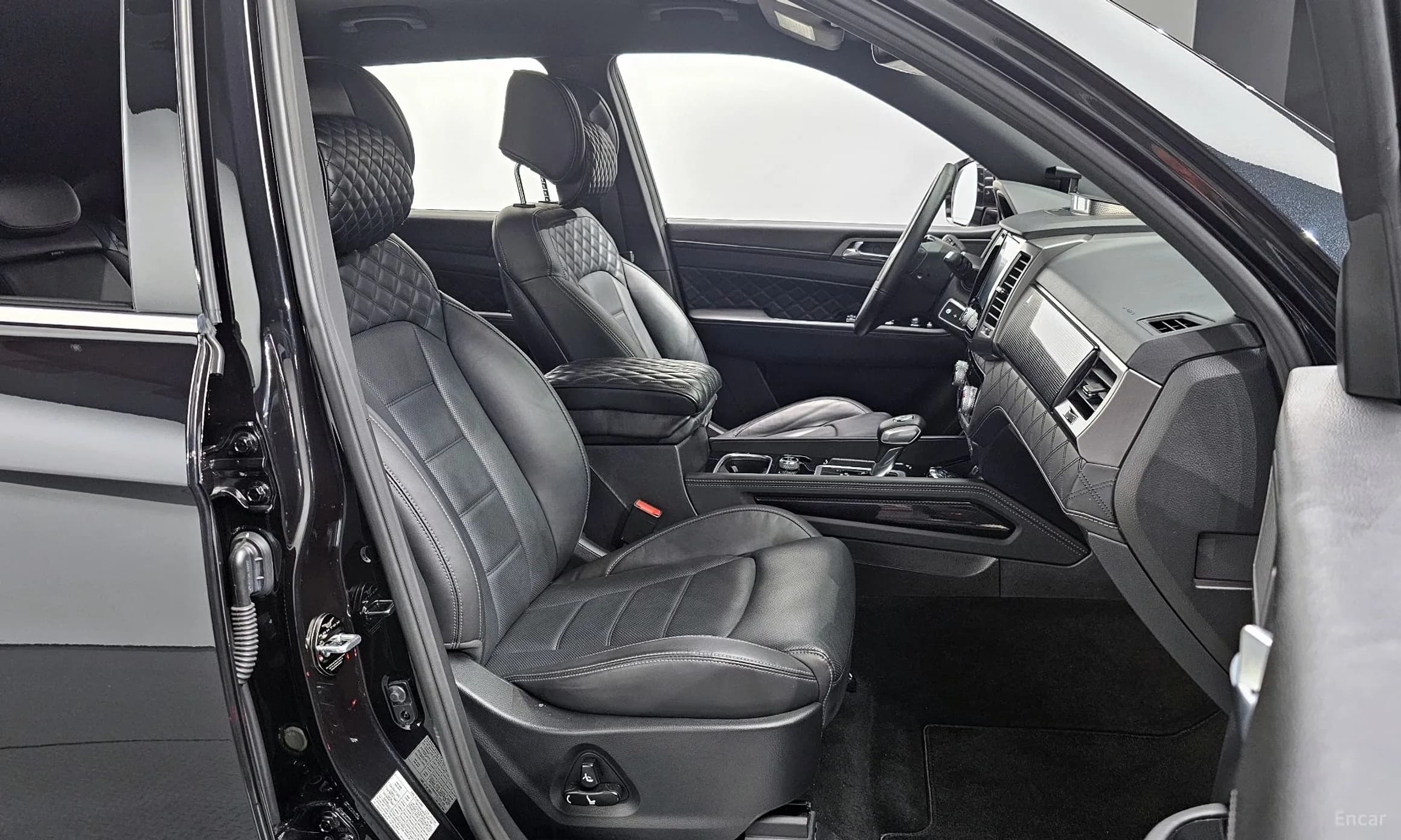 G4 Rexton