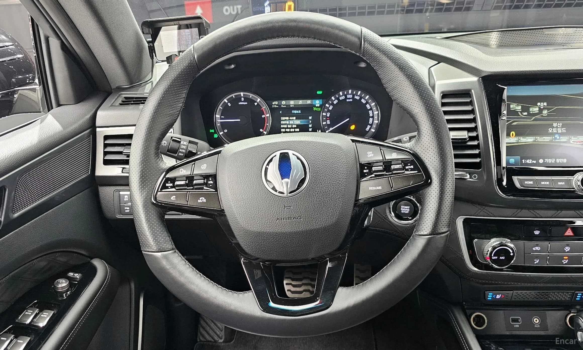 G4 Rexton