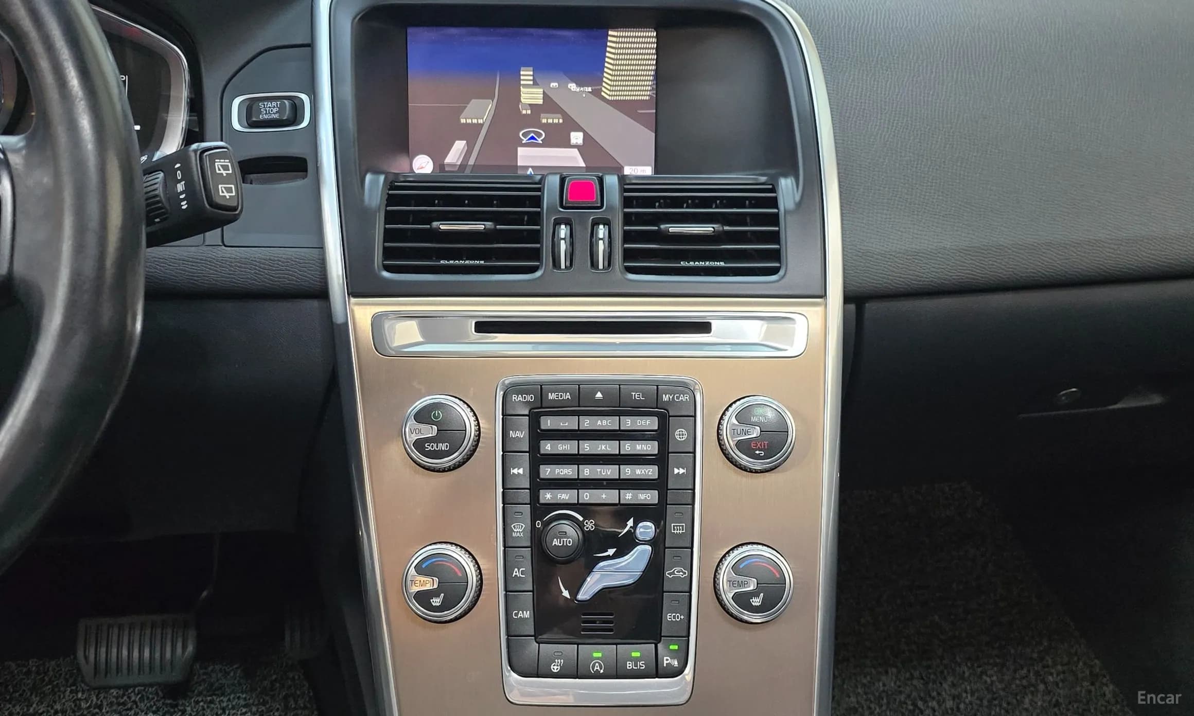 XC60