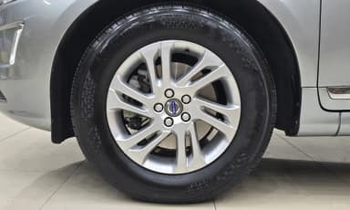 XC60