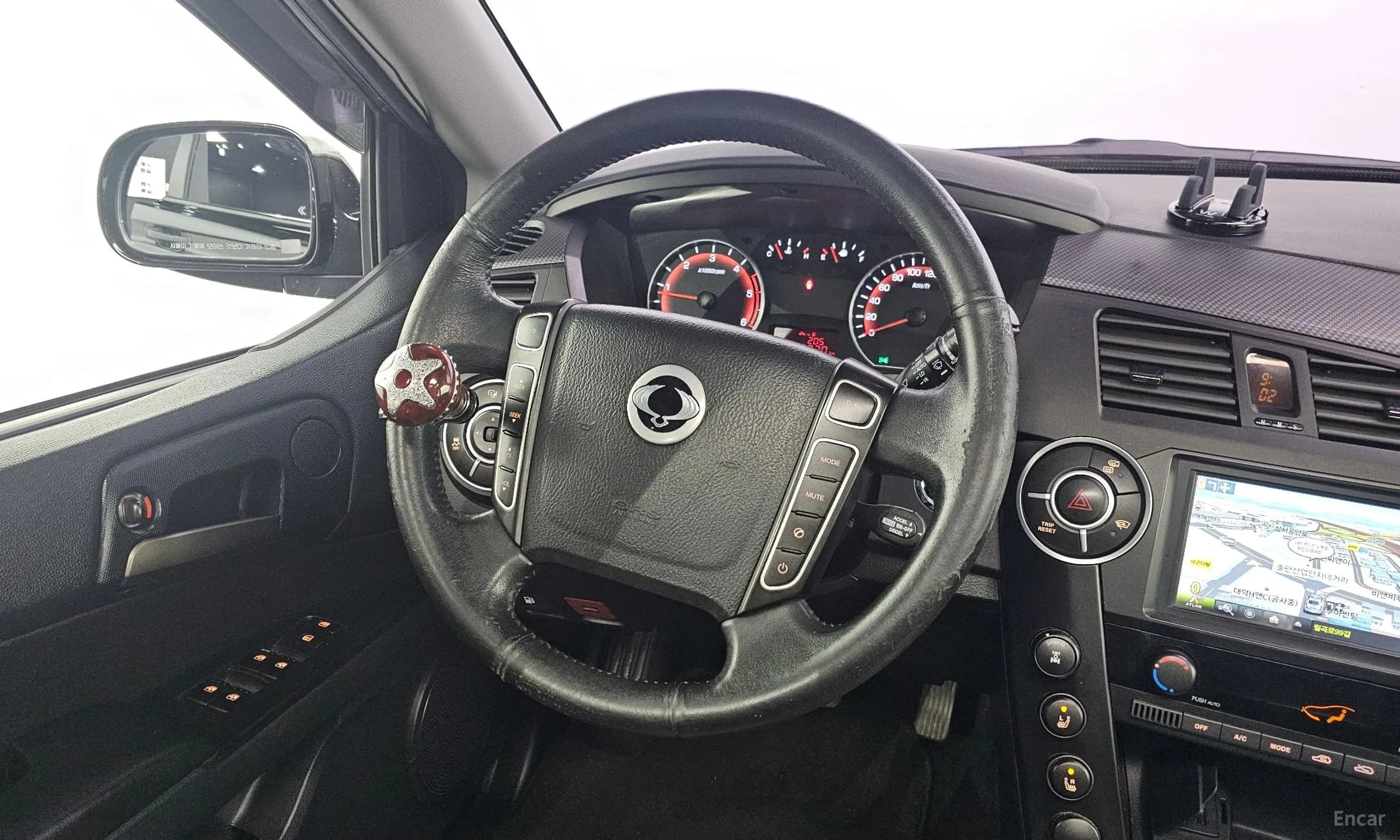 Korando Sports