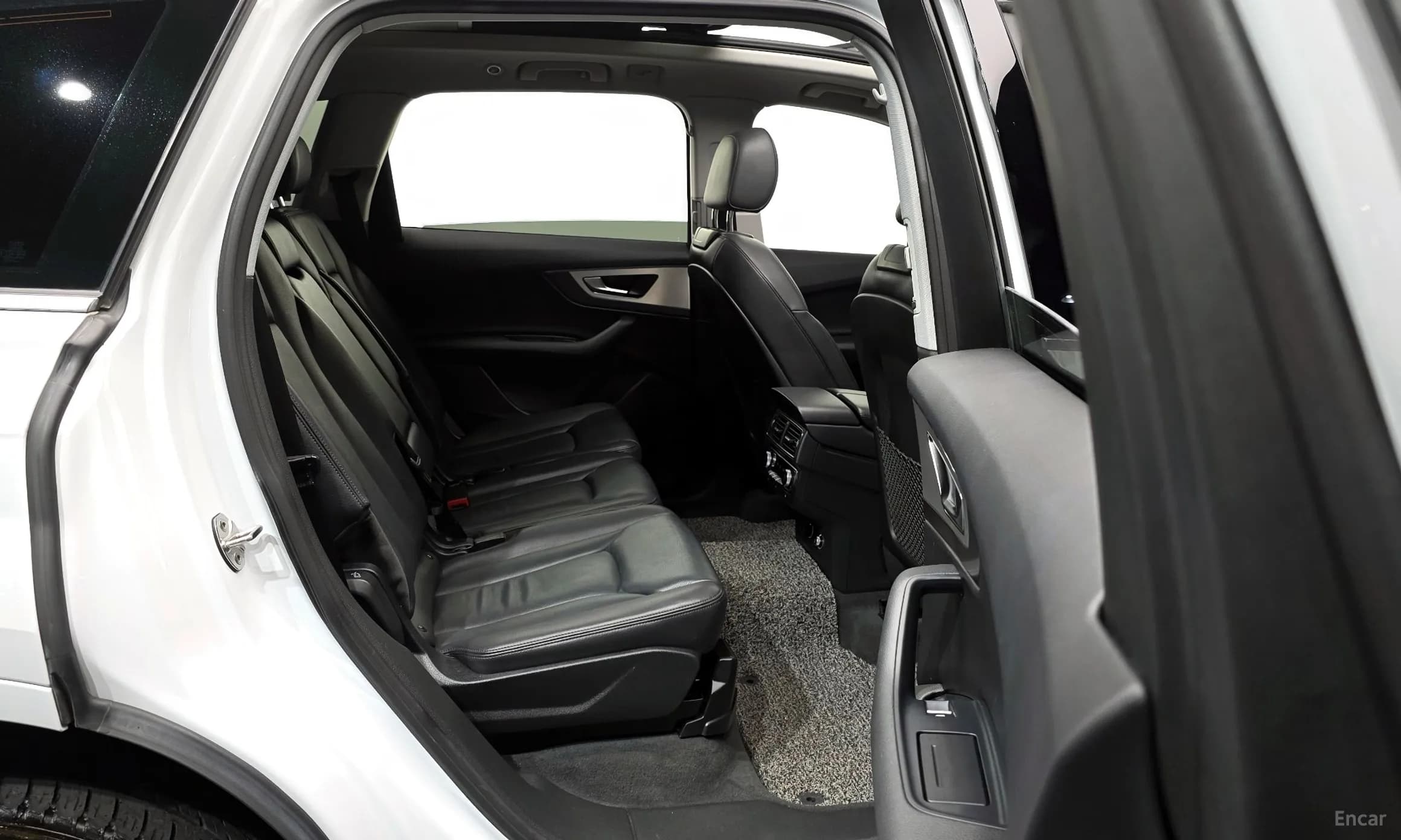 Q7 (4M)