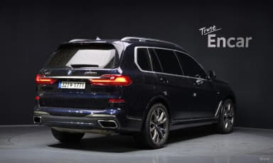 X7 (G07)