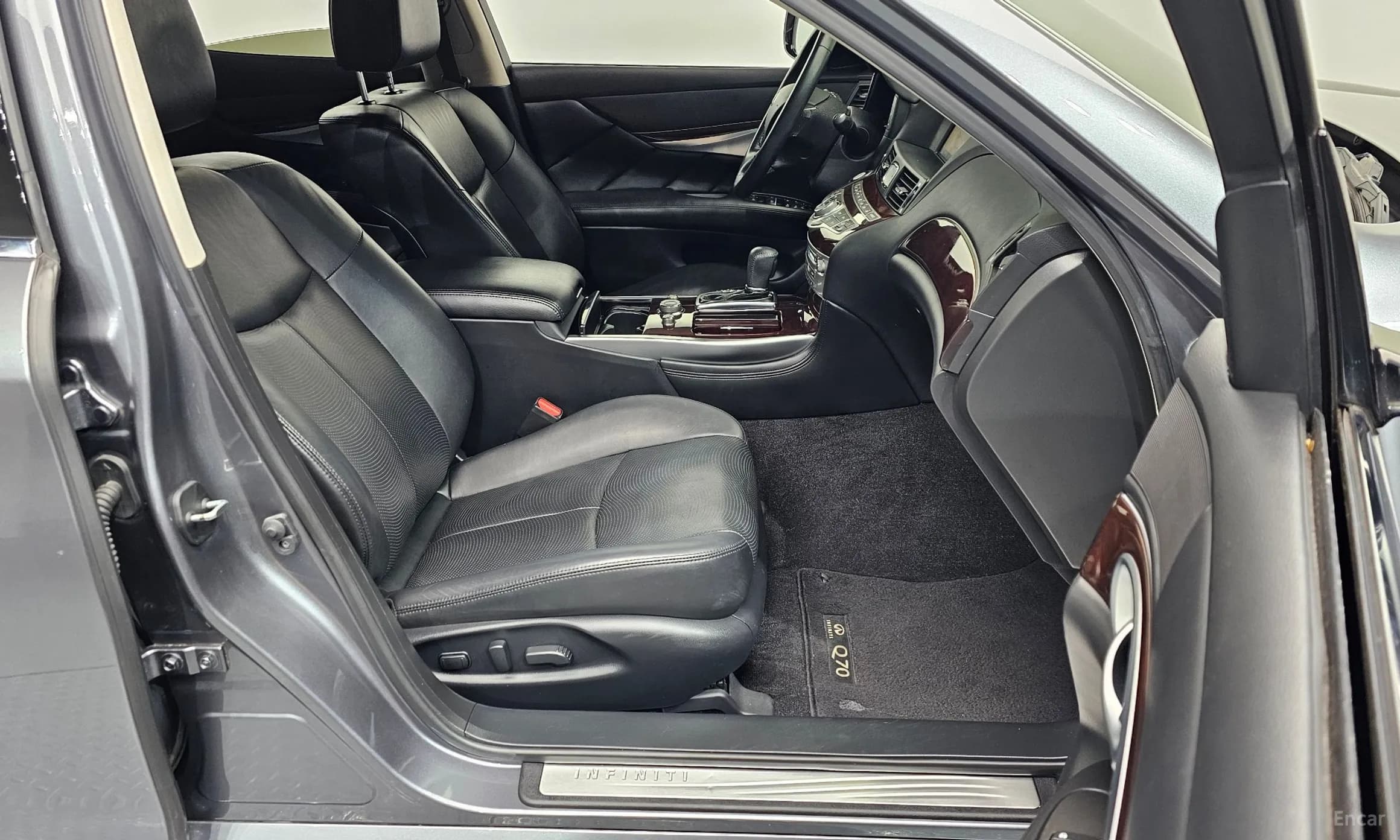 Q70
