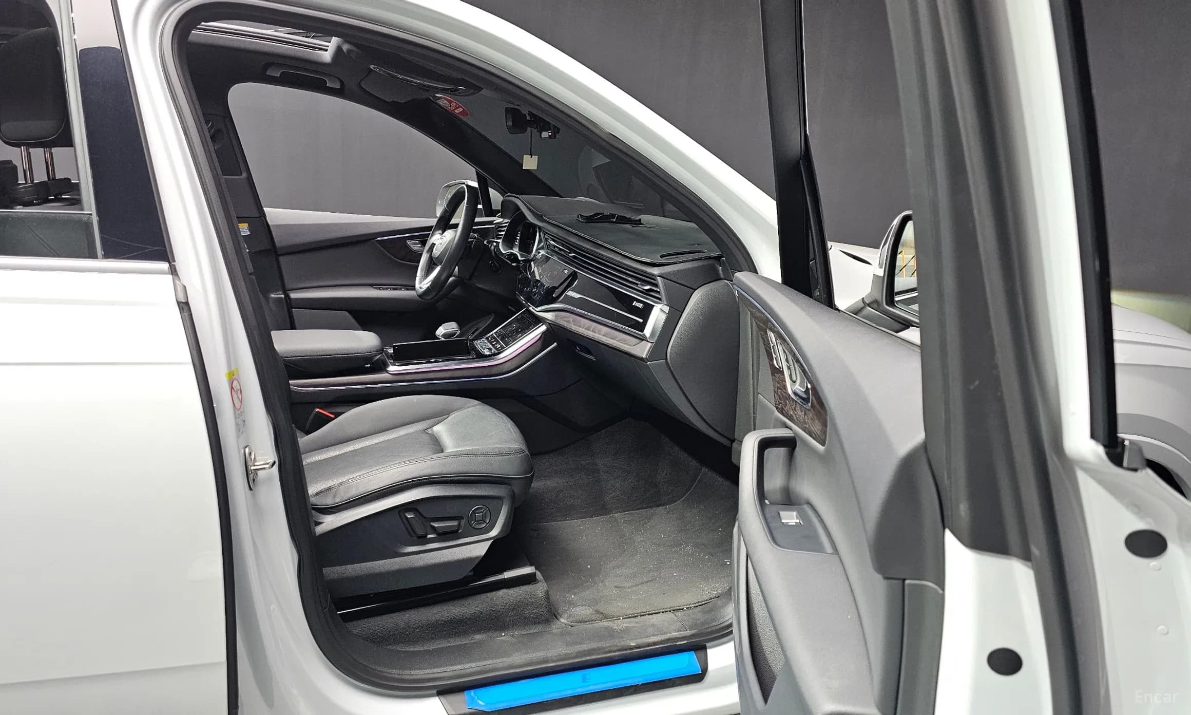 Q7 (4M)