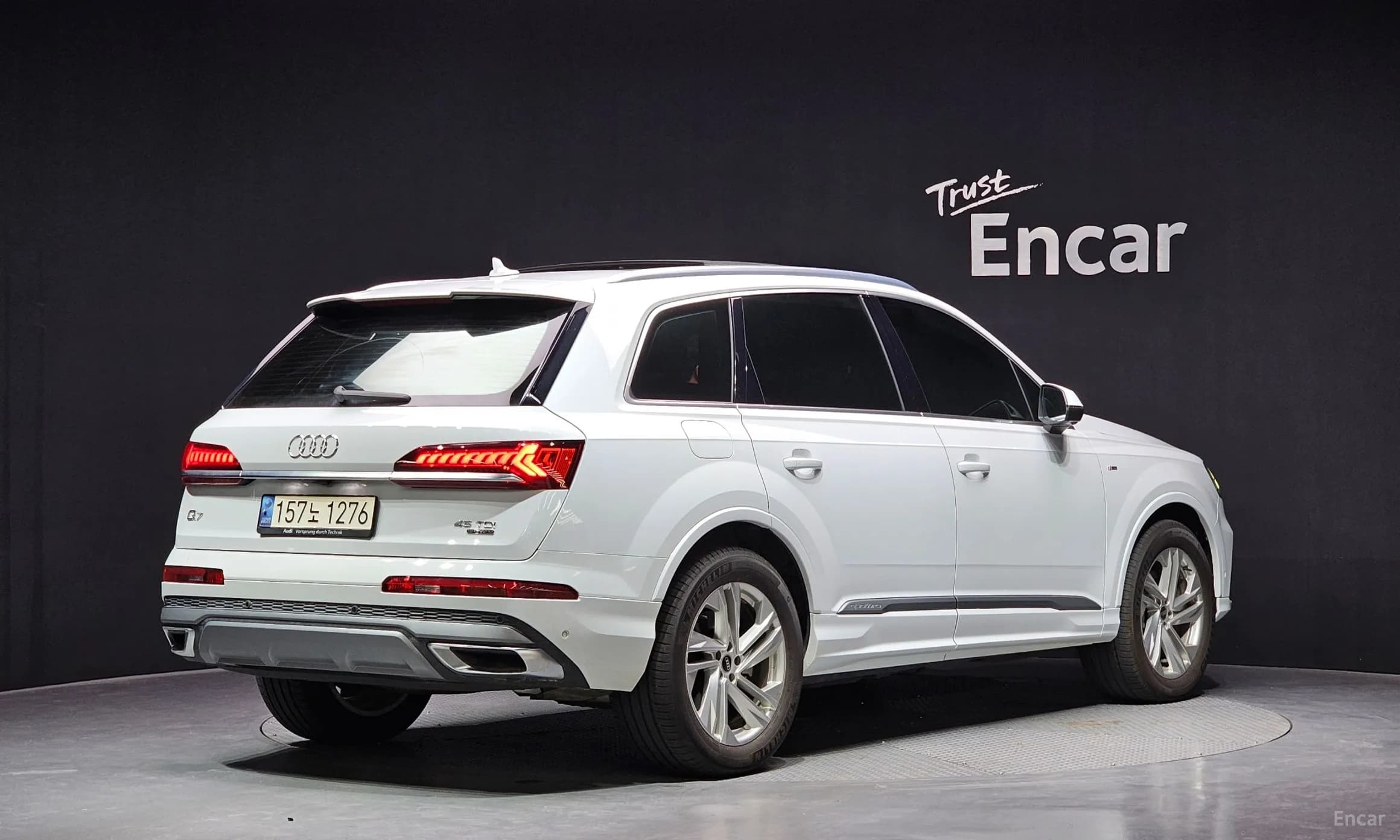 Q7 (4M)