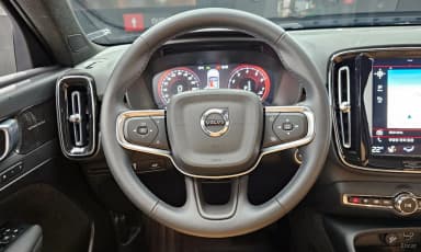 XC40
