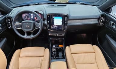 XC40