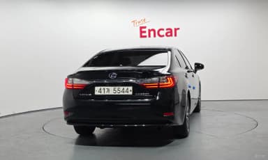 New ES300h