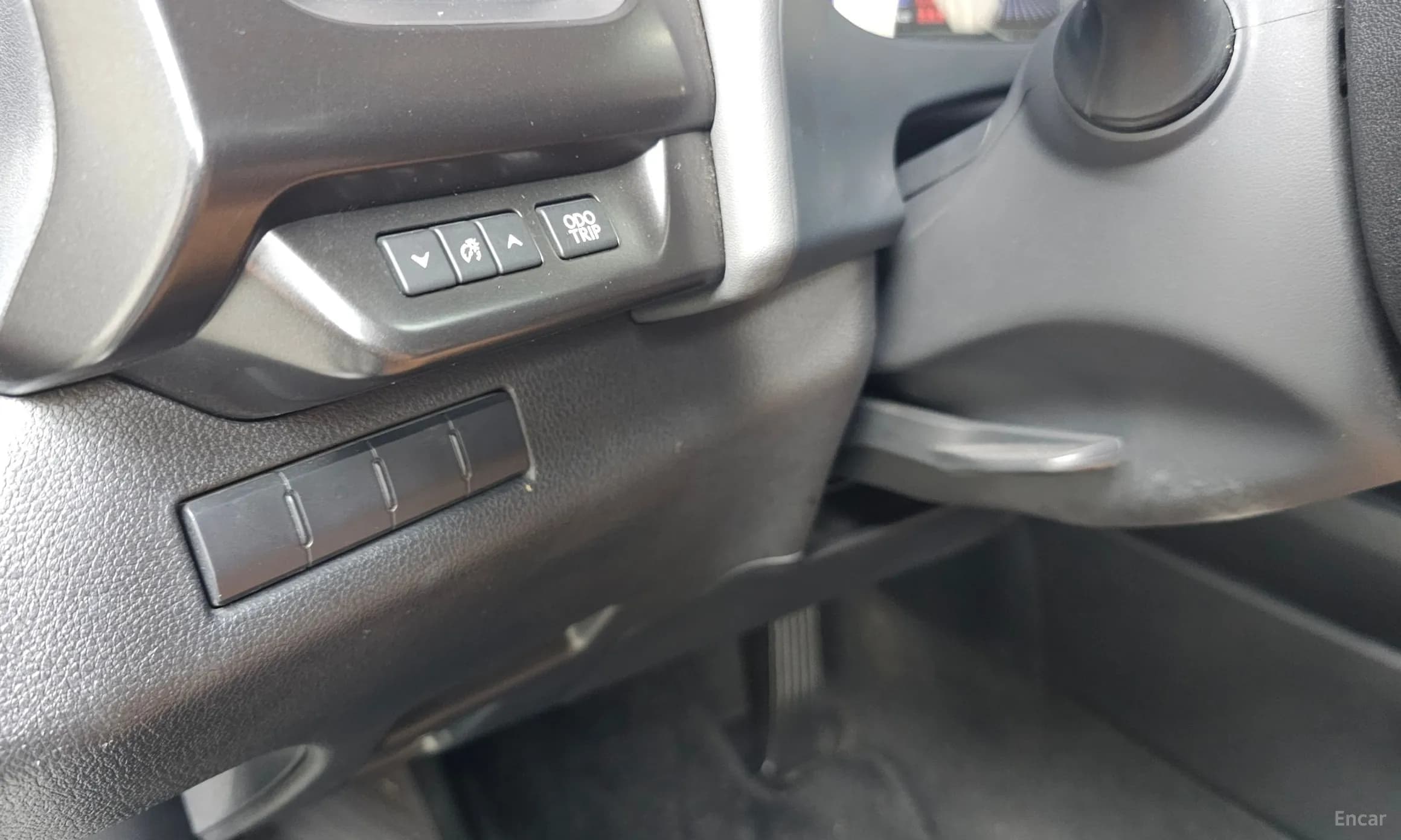 UX250h