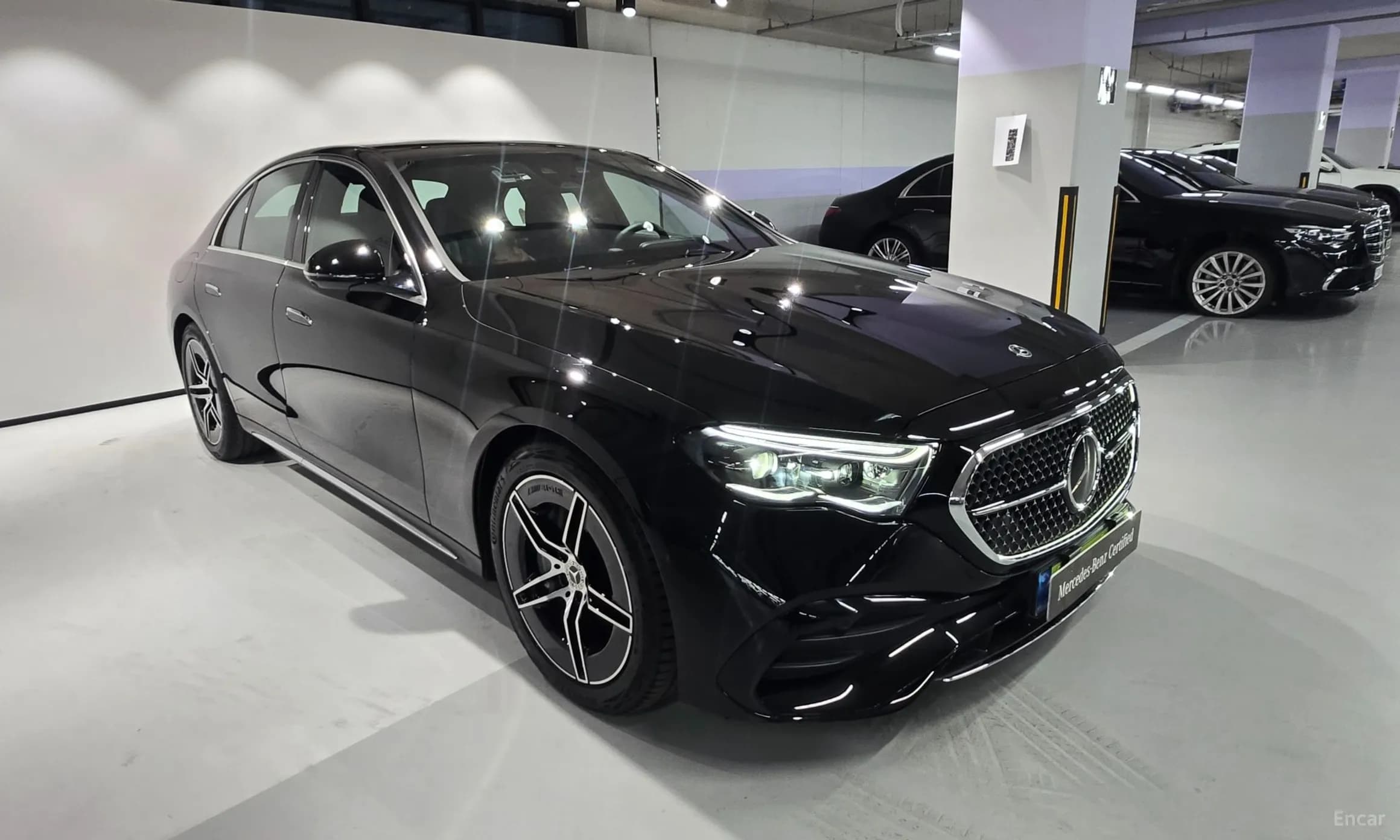 E-Class W214