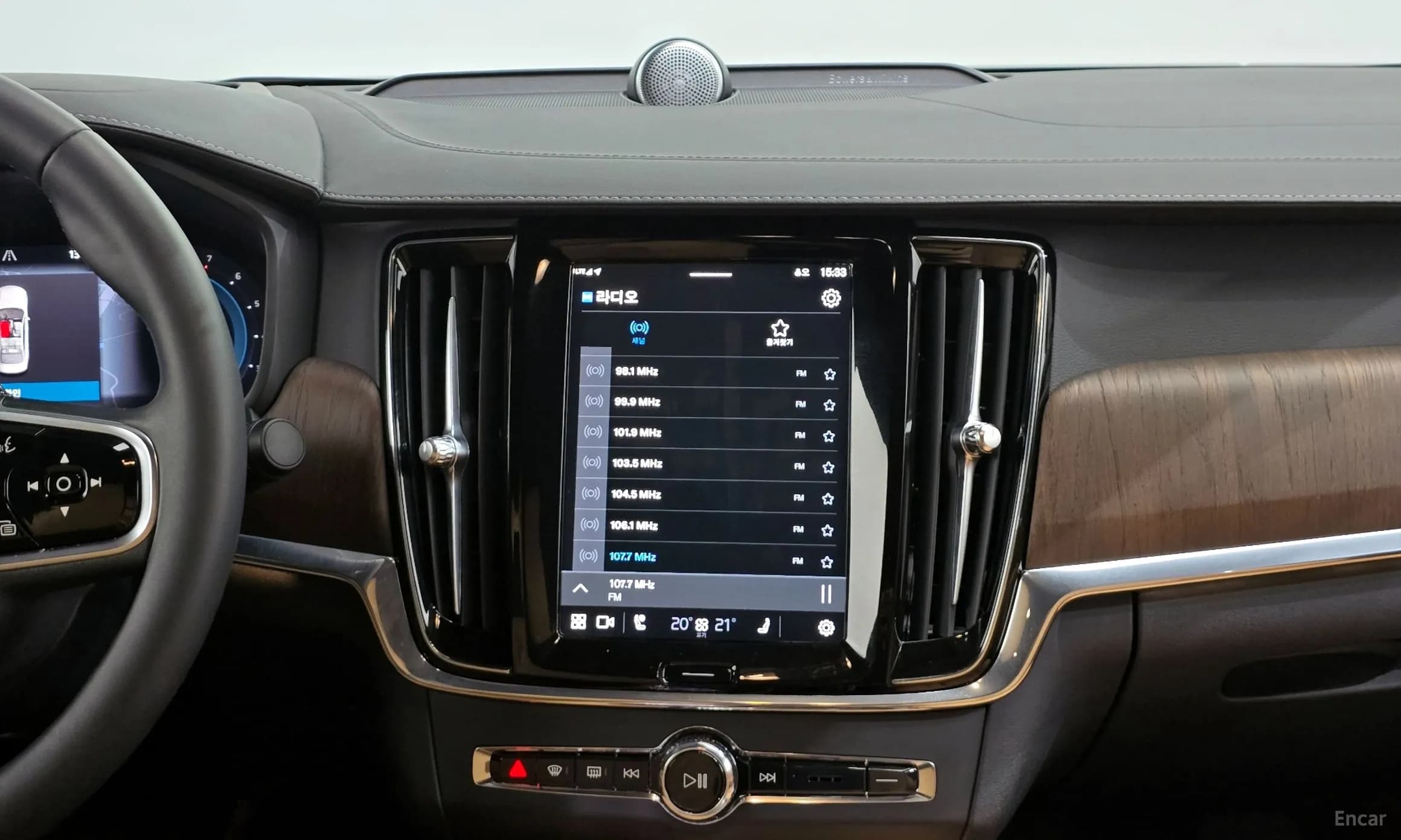 S90