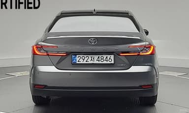 Camry (XV80)