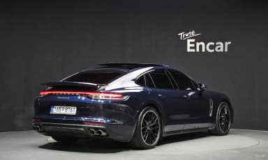 Panamera (971)