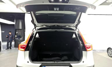 XC40