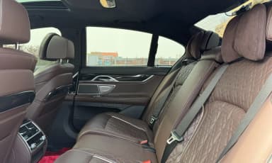 7 Series (G11)
