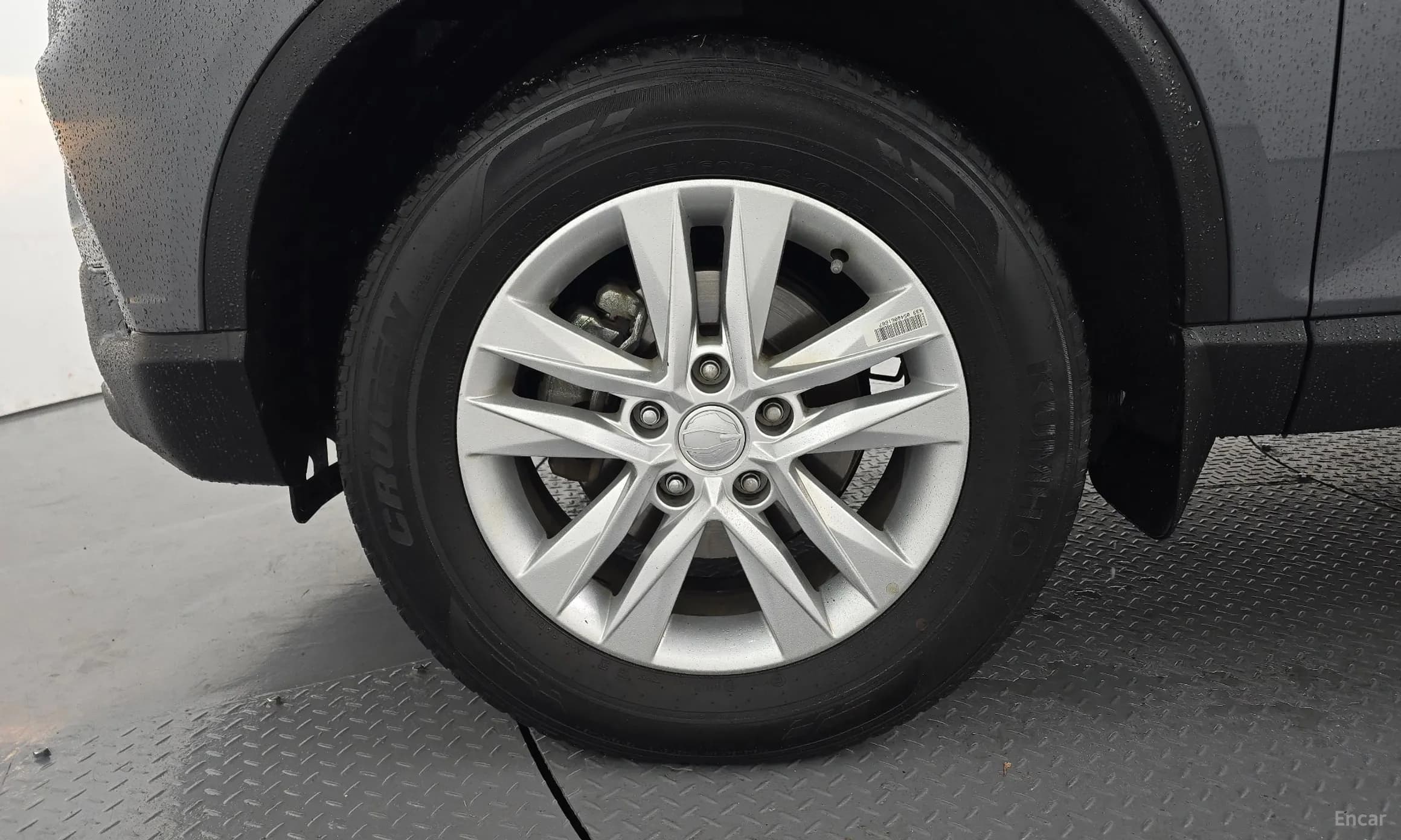 Rexton Sports Khan
