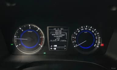 Rexton Sports Khan