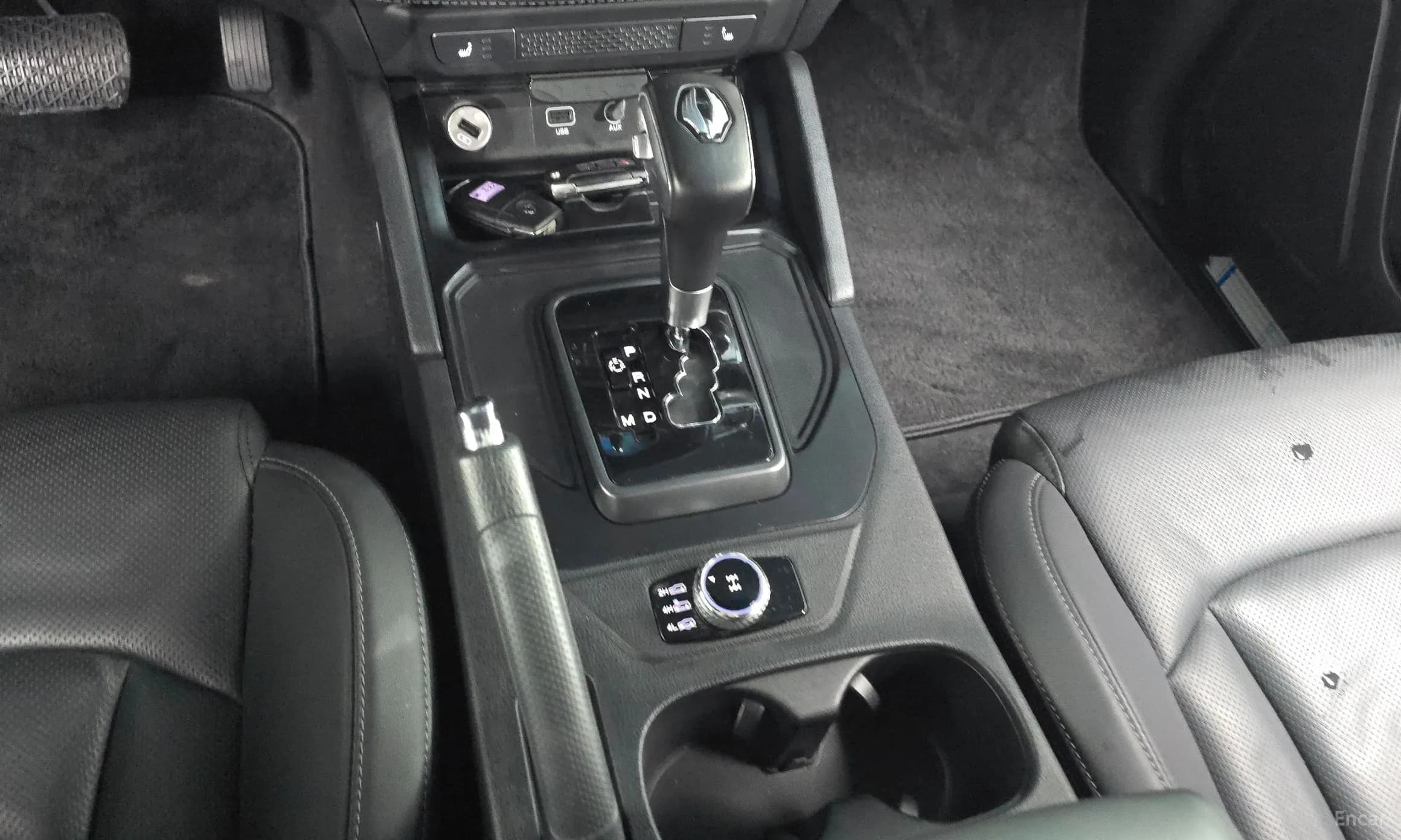 Rexton Sports Khan