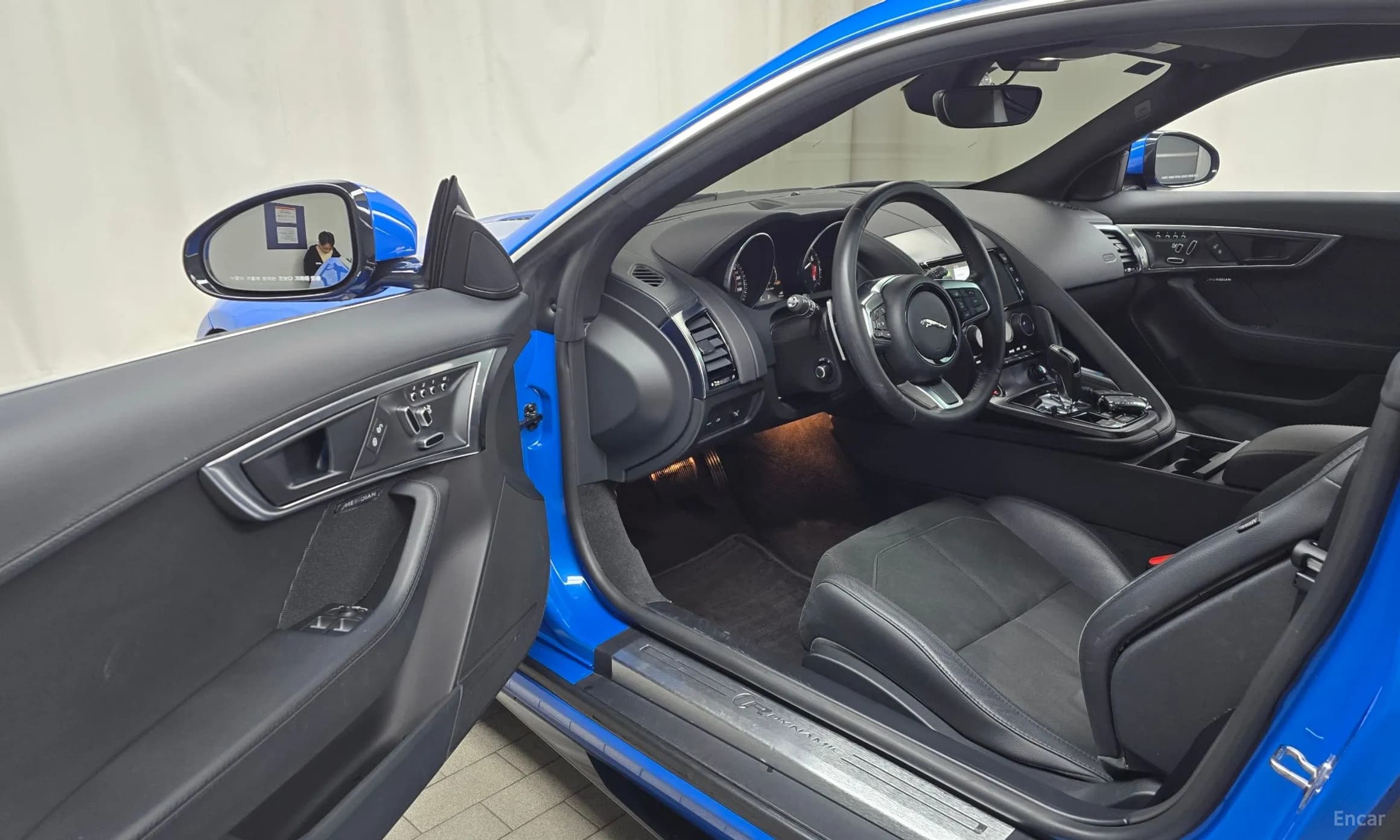 F-TYPE