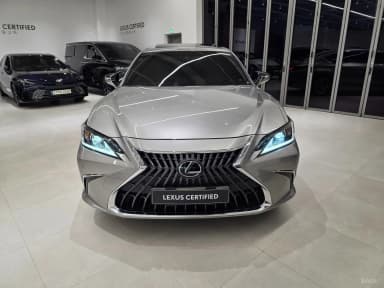 ES300h 7th Generation