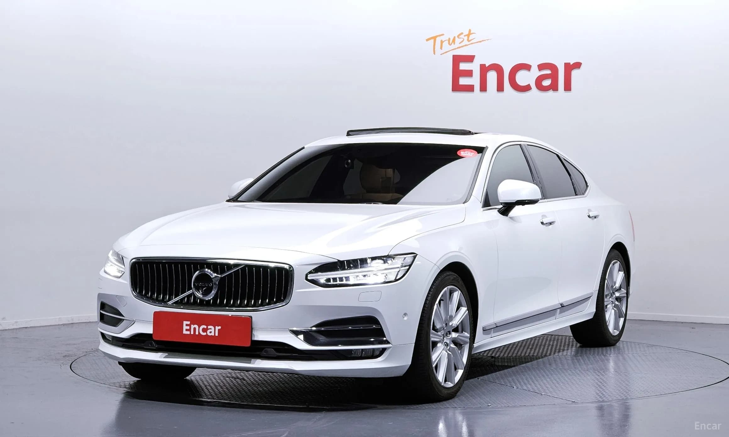 S90