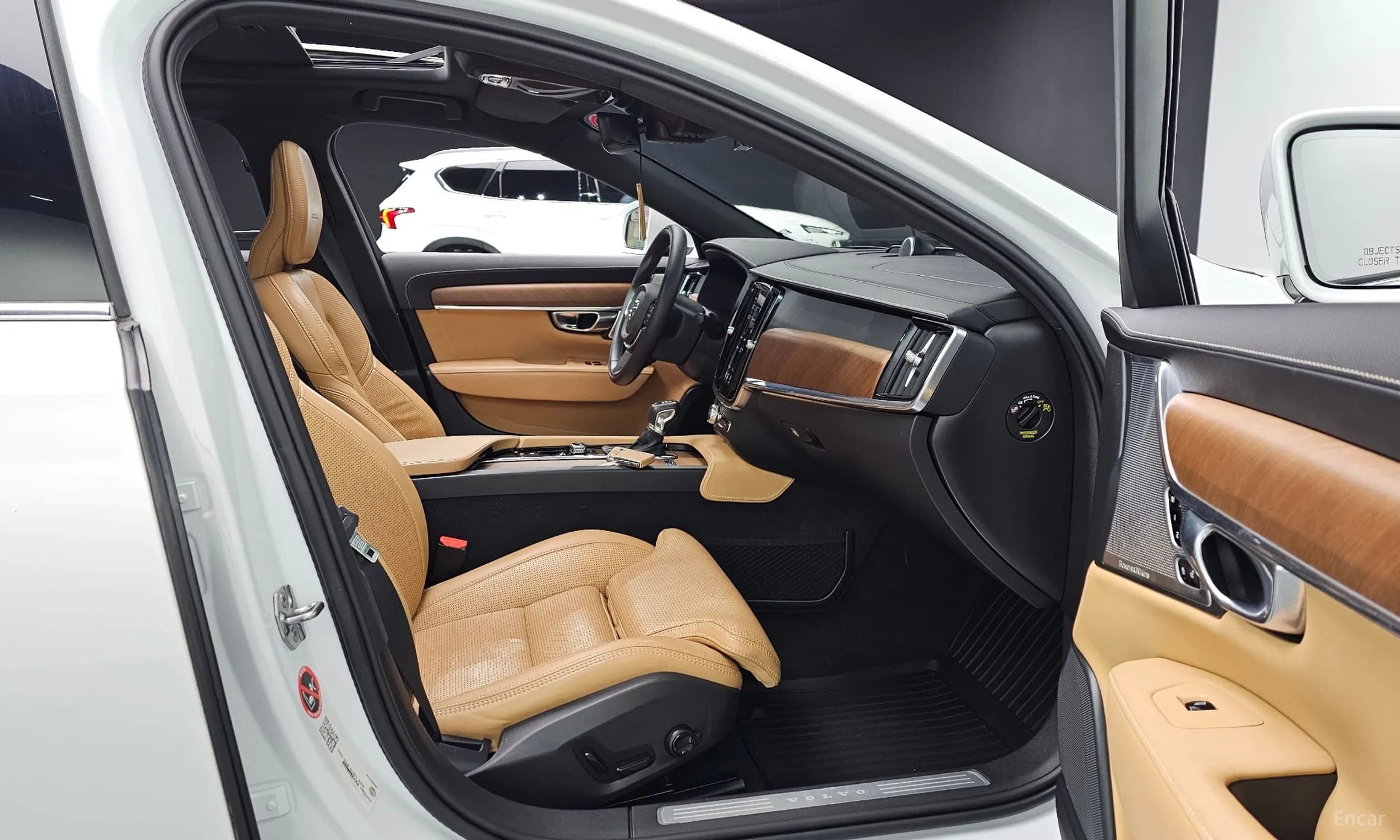 S90