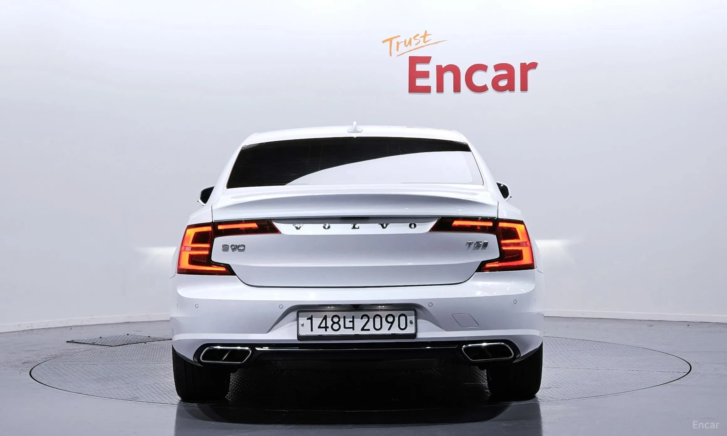 S90
