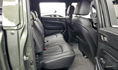Rexton Sports Khan